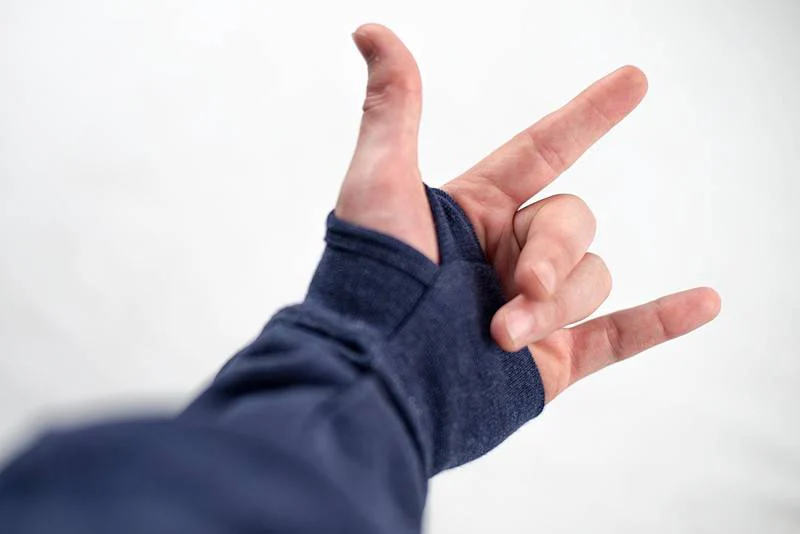 Thumb 4